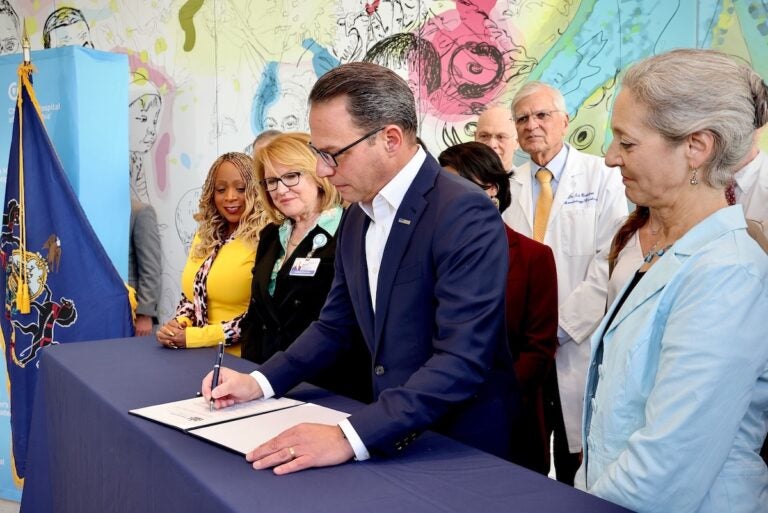 Governor Josh Shapiro signs executive order at press conference
