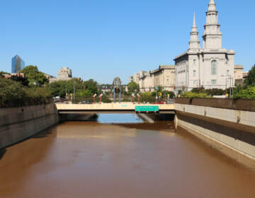The Vine Street Expressway is filled like a bathtub from Broad Street to the Schuylkill River after torrential rain from the remnants of Hurrican Ida. (Emma Lee/WHYY)